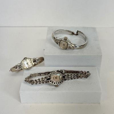 LOT 135: Ladies Watches: Majestron, Benrus & Bulova