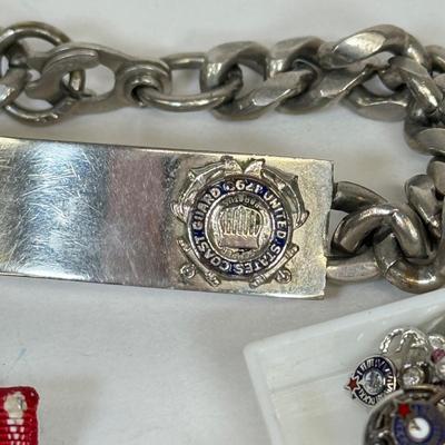 LOT 139: American Flag Pins, Army Ribbons & More