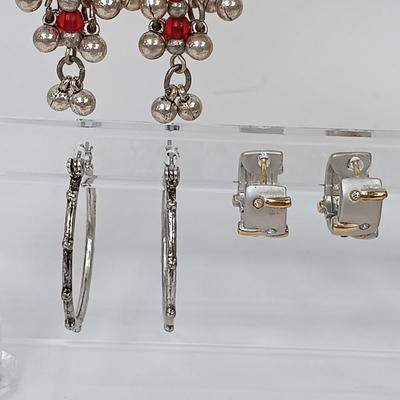 LOT 147: Vintage BSK Pink Rhinestone Bracelet, Hammered Silver-Tone Oval Earrings, Aurora Borealis Crystal Bead Necklace & More