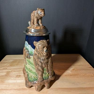 Nature's Pride Series Grizzly Bear Stein