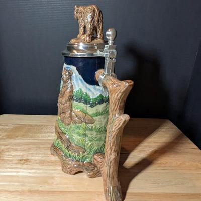 Nature's Pride Series Grizzly Bear Stein