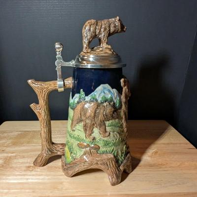 Nature's Pride Series Grizzly Bear Stein
