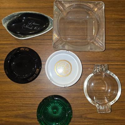 Ashtray lot