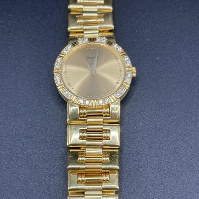 18k yellow gold Piaget Dancer Ladies Watch