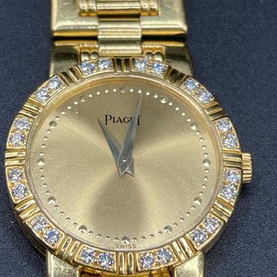 18k yellow gold Piaget Dancer Ladies Watch
