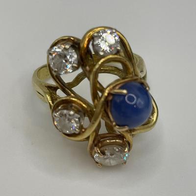 18k Linde Star Sapphire and Diamond ring