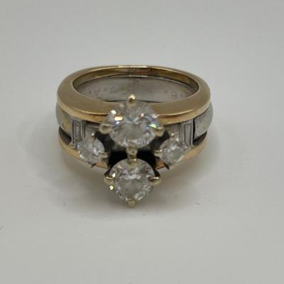 Super sparkly diamond and 14k ring