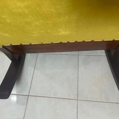 Upholstered Victorian-Style Rocking Armchair with Tufted Velvet Seat