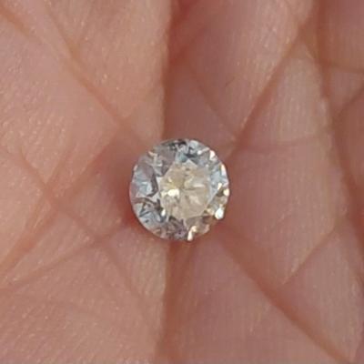 IGI CERTIFIED NATURAL DIAMOND 0.81CT