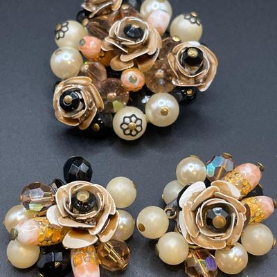 Faux pearl brooch and clip on earrings