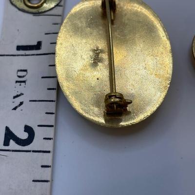 Vintage ITALY Micro Mosaic Round Gold Tone Brooch/Pin And earrings