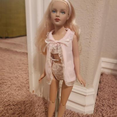 Blonde Basic Tiny Kitty Collier