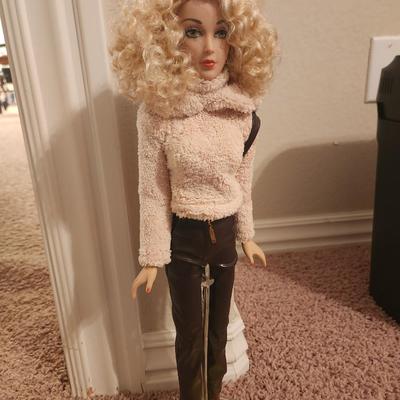 2002 Madame Alexander Donner Days- Style