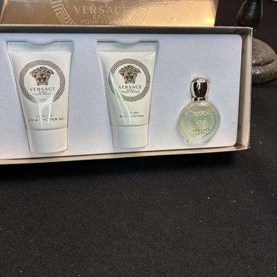 Versace Eros Pour Femme 3 Pc Gift Set
