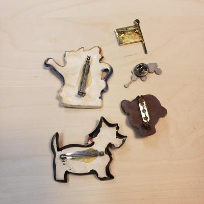 Fashion and Holiday Pins (ST-KD)