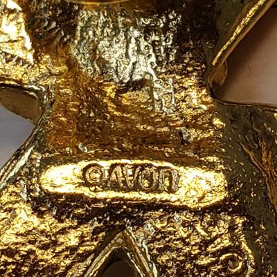 Fashion and Holiday Pins (ST-KD)