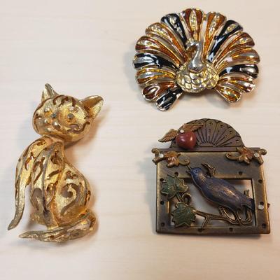 Fashion and Holiday Pins (ST-KD)