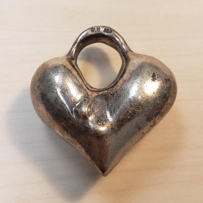 Sterling Pendants, Robert Rose, Matching Stone Necklace and Earrings (ST-KD)