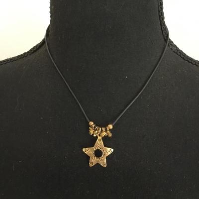 Vintage star necklace