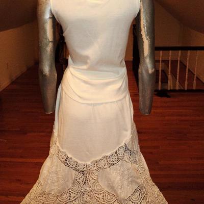 Vtg Hand embroidered and Crochet ensemble skirt/top cotton