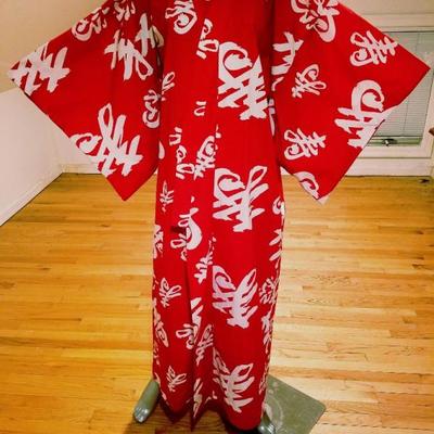 Vtg Asian  Kimono red and white design cotton linen made in Hong Kong