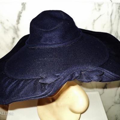 Vintage 1920'a Platter tilt wide brim felt blue hat amazing