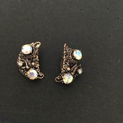 Sale Photo Thumbnail #99: Very nice Vintage earrings with AB rhinestones please see attached photos
