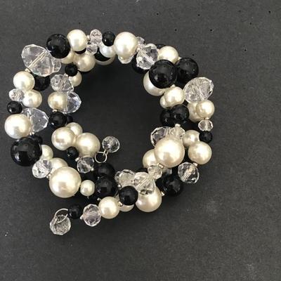 Sale Photo Thumbnail #139: Beautiful black bead and faux pearl and glass beaded bracelet please see attached photos