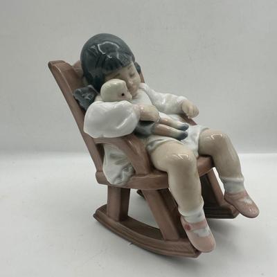 Lladró Porcelain Figurine – Girl in Rocking Chair with Doll