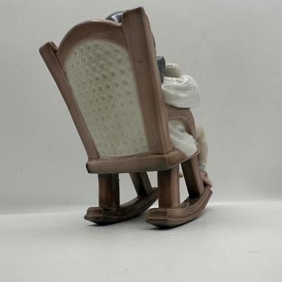 Lladró Porcelain Figurine – Girl in Rocking Chair with Doll