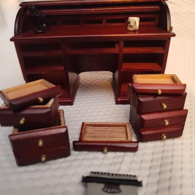 DOLLHOUSE FURNITURE, ROLL TOP DESK, CHAIR AND PHONE, COFFEE CUP, TYPEWRITER, AND KITTY