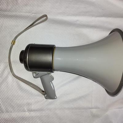 MIDLAND MODEL 13-301 MEGA PHONE