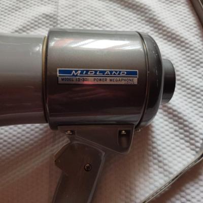 MIDLAND MODEL 13-301 MEGA PHONE