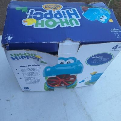 Uh Oh Hippo Munchy memory game