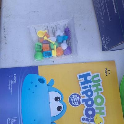 Uh Oh Hippo Munchy memory game