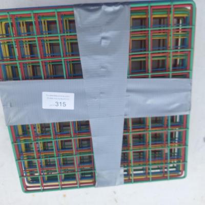 square grid pieces- no corner brackets