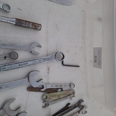 mixed lot of tools and one kitchen knife….