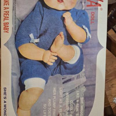 vintage Ideal Toy Corporation Thumbelina doll