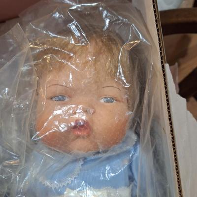 vintage Ideal Toy Corporation Thumbelina doll