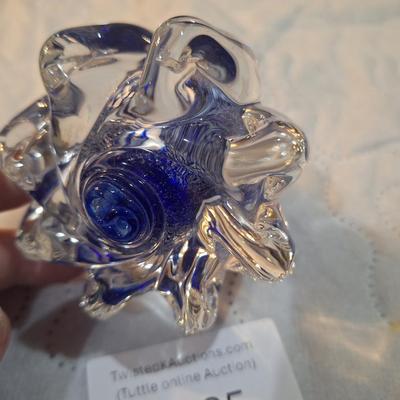 vintage hand blown shell shaped glass paperweight with blue center