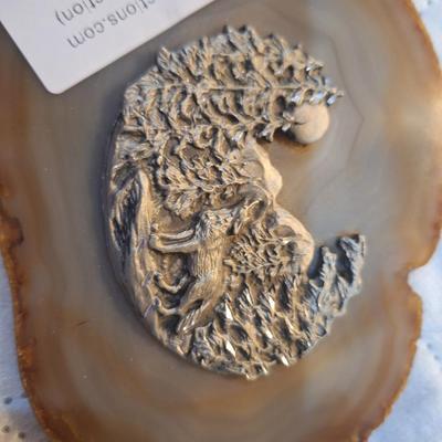 vintage agate slice with silver colored wilderness scene- wolf in the woods.