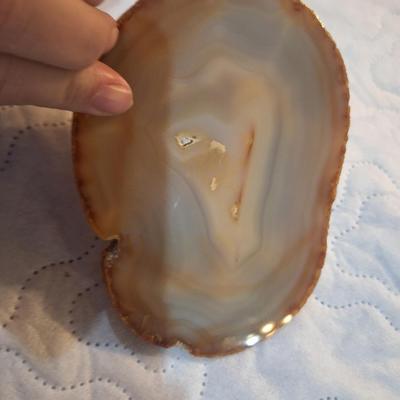 vintage agate slice with silver colored wilderness scene- wolf in the woods.