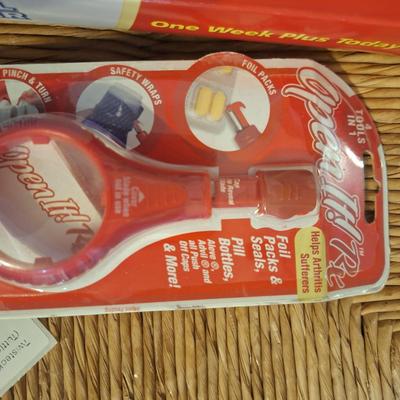 pill organizer and opener tool