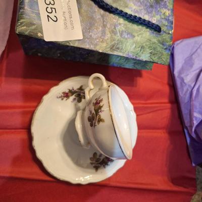 vintage Japanese teacup and saucer set -Moss Rose pattern