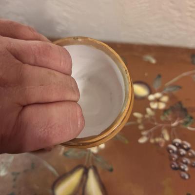 NOT actual peanut butter it's a fake jar to store valuables