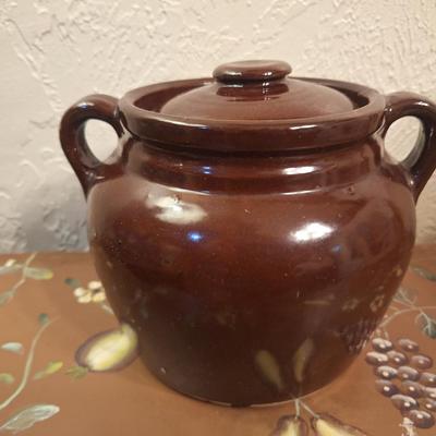 vintage stoneware beanpot