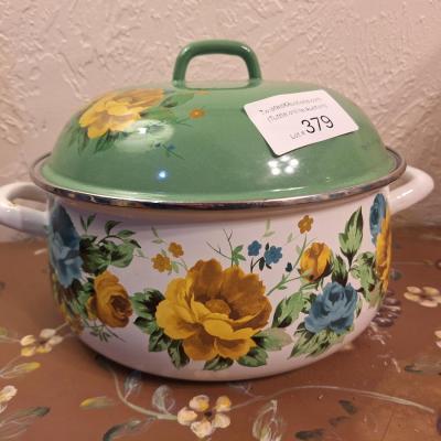 Pioneer woman rose shadow 4 qt Enamel on steel Dutch oven
