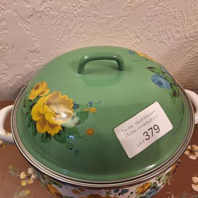 Pioneer woman rose shadow 4 qt Enamel on steel Dutch oven