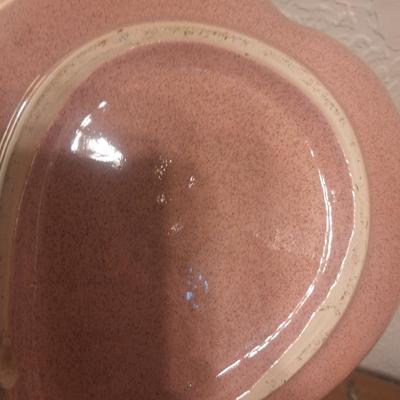 vintage Pfaltzgraff pear shaped divided serving bowl pink speckled finish.