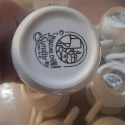 Syracuse China suraline ceramic mugs 13 mugs